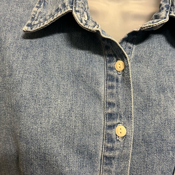 American Eagle Denim Blouse - size medium - Picture 8 of 8